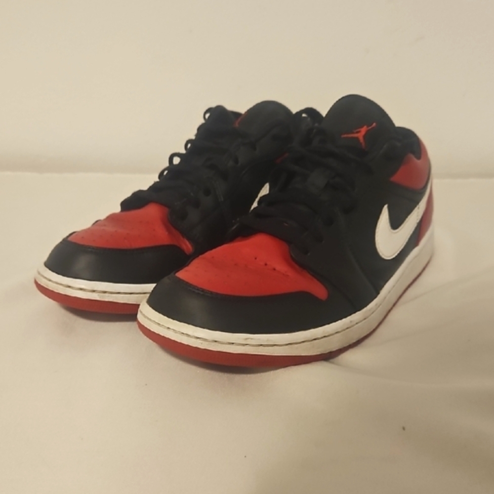 Nike Air Jordan 1 Low Black, White And Red, Mens Size 11